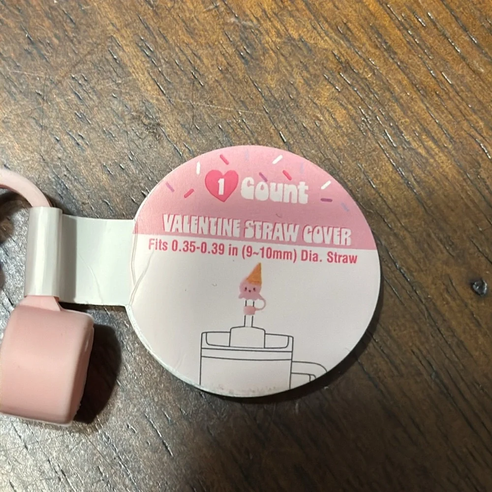 NEW Target Bullseye Playground Valentine’s Day ice cream cone Straw Cover